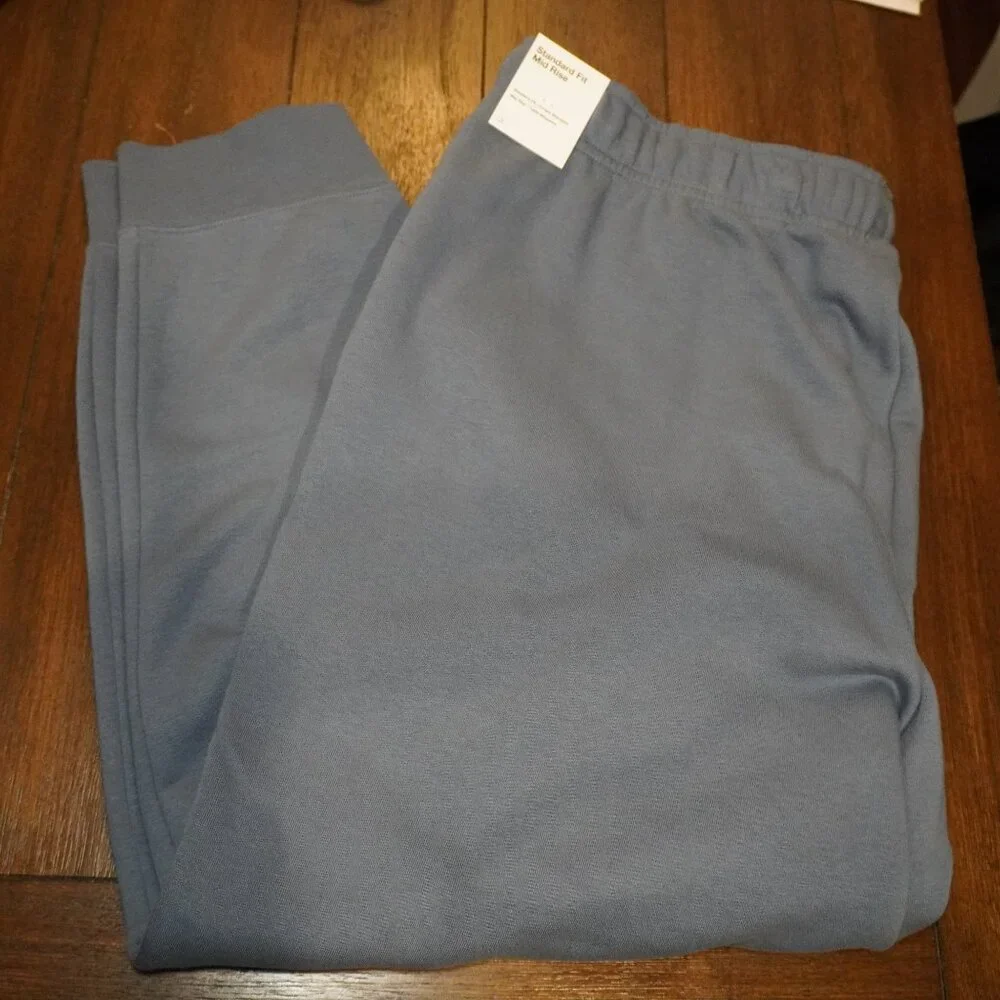 NWT - Nike Hooded Jogger Set -  (Size 2X - Hooded,  1X -Pant) - - Picture 6 of 6